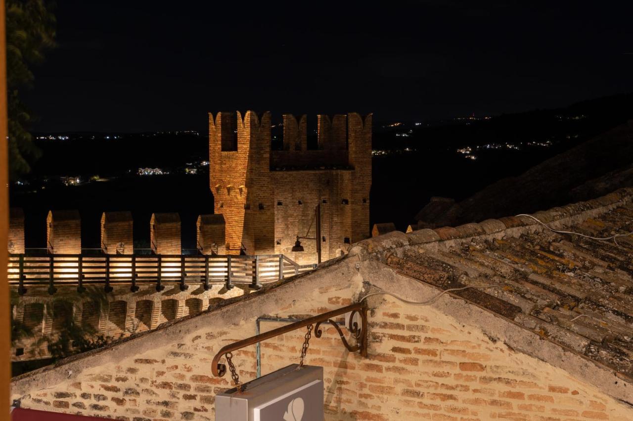 Civiconove Affittacamere Gradara Exterior photo